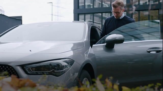 Verbatim Charge 'n' Drive Qi2 Smartphone Negro USB Cargador inalámbrico Carga rápida Auto